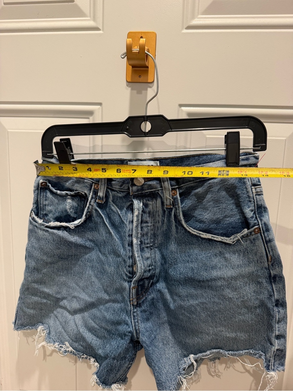 Agolde Riley Shorts - Picture 4 of 8